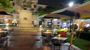 Blowjob in restaurant 😏