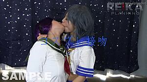 Tie nezbedné kurvy sa špinavo zabávali s tým veľkým kurcom v orgii