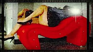 Kawan Berbatang Besar Kongkek Dalam Isteri Di Hotel Sementara Suami Cuma Tengok Tanpa Reaksi 😲