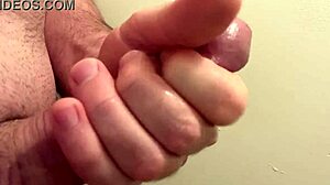 अरे यार, मैं फिर से जल्दी आ गया बाहर उसके नंगे शरीर पर बड़ा कुमशॉट के साथ। डेम, वह ऑर्गेज्म सार्वजनिक में जोर से लगा!