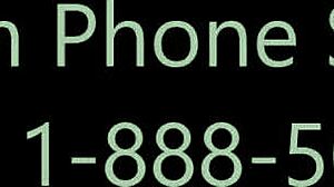 Grootborstige latex mistress eist je aandacht op