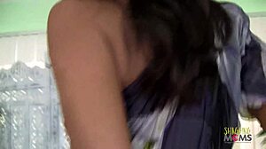 Blond MILF med store patter bliver kneppet af chef på kontoret