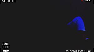 Gizli kamera oda bir'de çifti yakalıyor