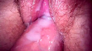 와! 18+ 틴 룸메이트와 격렬한 섹스!