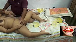 Mladá indická nevěsta na svatební noc amatérský sex s intenzivním vyvrcholením