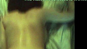 Börja dagen med ung amatör i doggy style