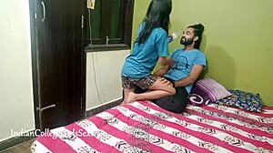 Remaja India 18 tahun mahu aksi hardcore dengan air mani juicy di dalam