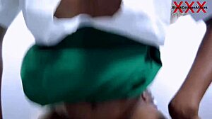 टिचर्स के साथ हॉट सेक्स बेटर ग्रेड्स के लिए, उनकी लेक्चर्स को रेसिस्ट नहीं कर सकता