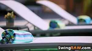 Gatas Lindas Levam Pau em Orgia de Reality Show. Orgia Bruta com Amadores e Swingers.