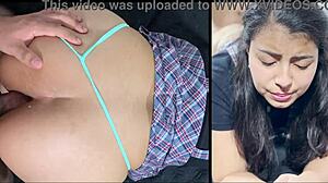 האם סטודנטית לטינית בת 18 יכולה להתמודד עם הפתעה אנאלית כואבת ראשונה עם קרימפי?