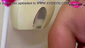 Kelas Kotor Basahin Tangan Nemo Brown Main Antar Ras Liar