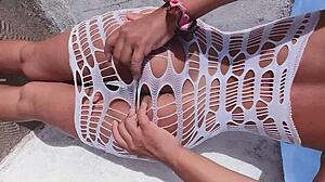 Annoin pienen perseeni, sain hyvin naidun paratiisissa