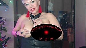 Legjobb érett kurva aimeeparadise szexi POV közeliben akcióban