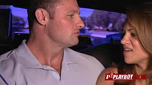 Swingers excitados fodendo loucamente no chuveiro!