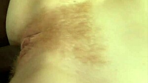 饥渴的Barbara Babeurre渴望大黑鸡巴