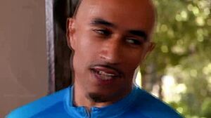 الترانس إيما روز تنيك بقوة من قبل كينغ نوير بعد التمرين