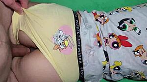 Aku pam cum ke dalam pussy ketat dia selepas bangun