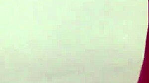 Emanuelle - Maljava žena prima tvrdi kurac duboko