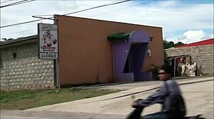 Liar di Batangas, Filipina, Sedia untuk Keseronokan Pelancong Gila?