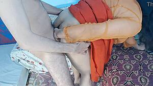 مراهقة هندية ديزي 18+ تشتهي الشرج الدوغي القاسي. تحب النيك الشديد كل مرة!