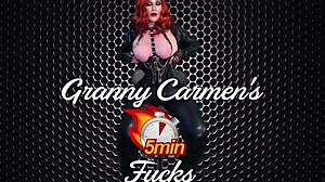 Nagyi Carmen megbaszták harisnyában és fűzőben.