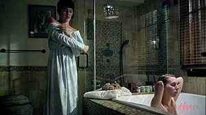 Cadence Lux ve Daisy Taylor Bağışlama Yolunda Sahne