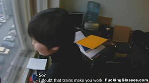 Hey, ada deal dengan Geizer untuk aksi cepat remaja 18+ seks