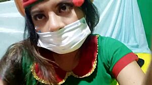 शानदार सेक्सी मिल्फ जोड़ी बनाने की प्यासी है और कस टाइट योनी दिखाती है