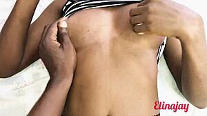 สาวกานาชอบที่ Byronblack4 เย็ดหีแน่นขณะใช้ไดลโดและครีมพายบนควยใหญ่