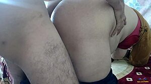 Belle-mère se fait enculer dur par beau-fils en levrette avec gros seins pressés, roleplay