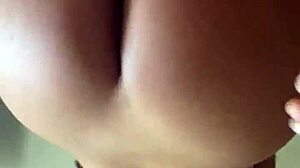 เริ่มวันด้วยลาตินวัยรุ่น 18+ แบบไหนดีสุด?