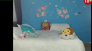 Yo, vil du se denne geile tenåringen 18+ på webcam nå?