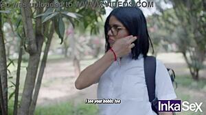 Prendo la timida ragazza universitaria di 18 anni con gran culo che salta le lezioni