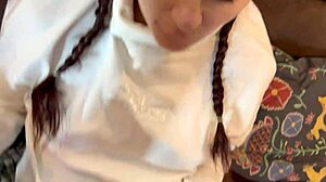 Dve dievčatá prišli k nám na návštevu