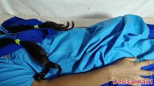 Indisk Skolflicka 18+ Viral MMS Visar Het Anal Nära!