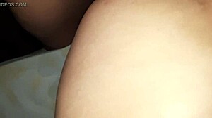 घर पर मेरी गर्लफ्रेंड की चूत में चार में