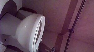 Scarface1 aviがスリリング盗撮ストーリーで隠し瞬間を明らかに