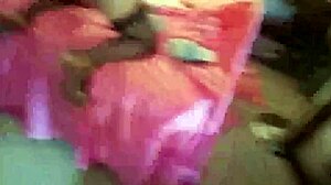 Mau Lihat Amatir Prancis Rimming di Lingerie Satin?