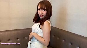 G Cup Kana-Chan v extrémním erotickém sexu v bikinách