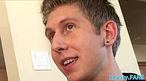 美人熟女リアルセックスでガンガン突かれまくり