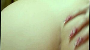 Wow, fată rusă tânără 18+ gustând spermă după sex fierbinte